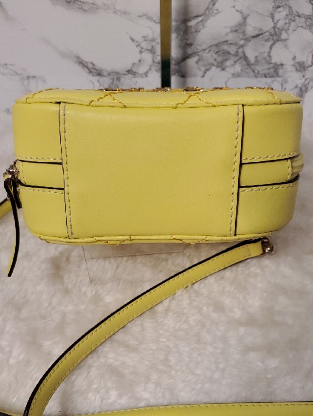 Kate Spade How Refreshing Pineapple Crossbody Bag - Picture 8 of 8